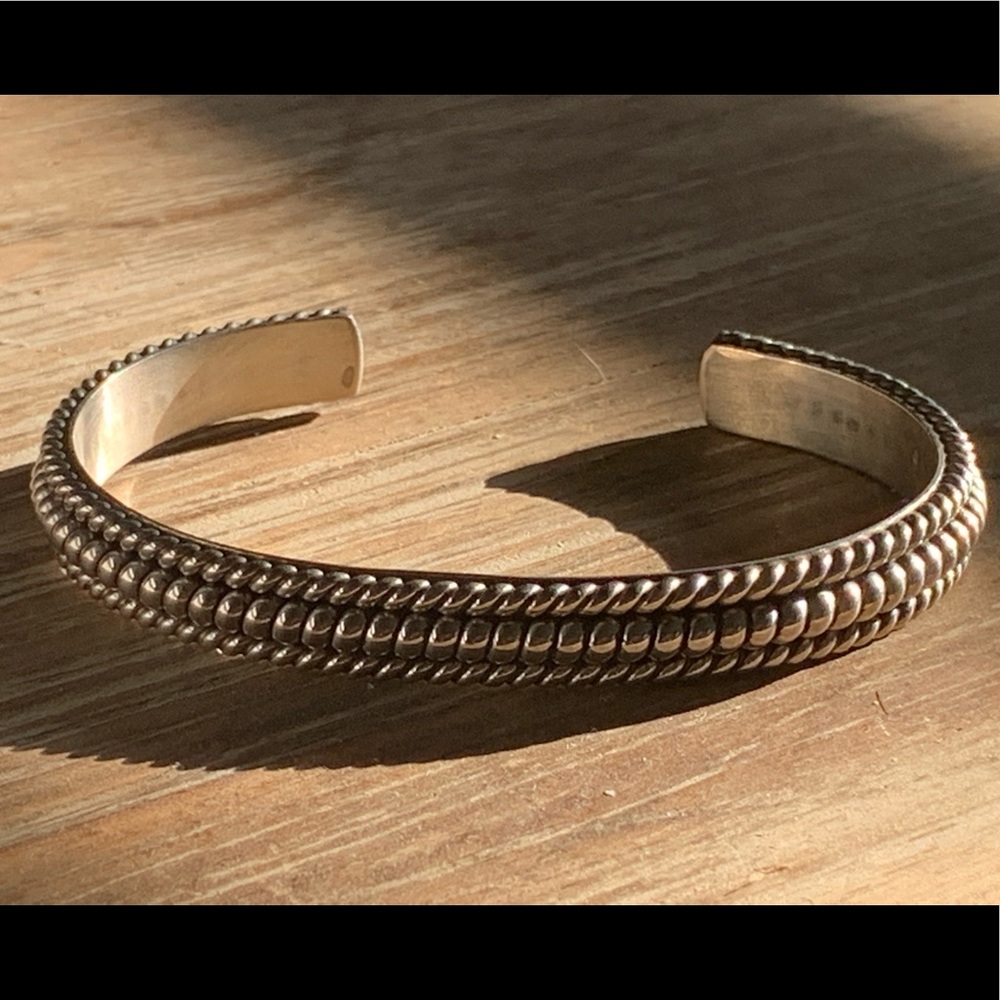 TAHE genuine Native American made artisan bracelet - Picture 2 of 16